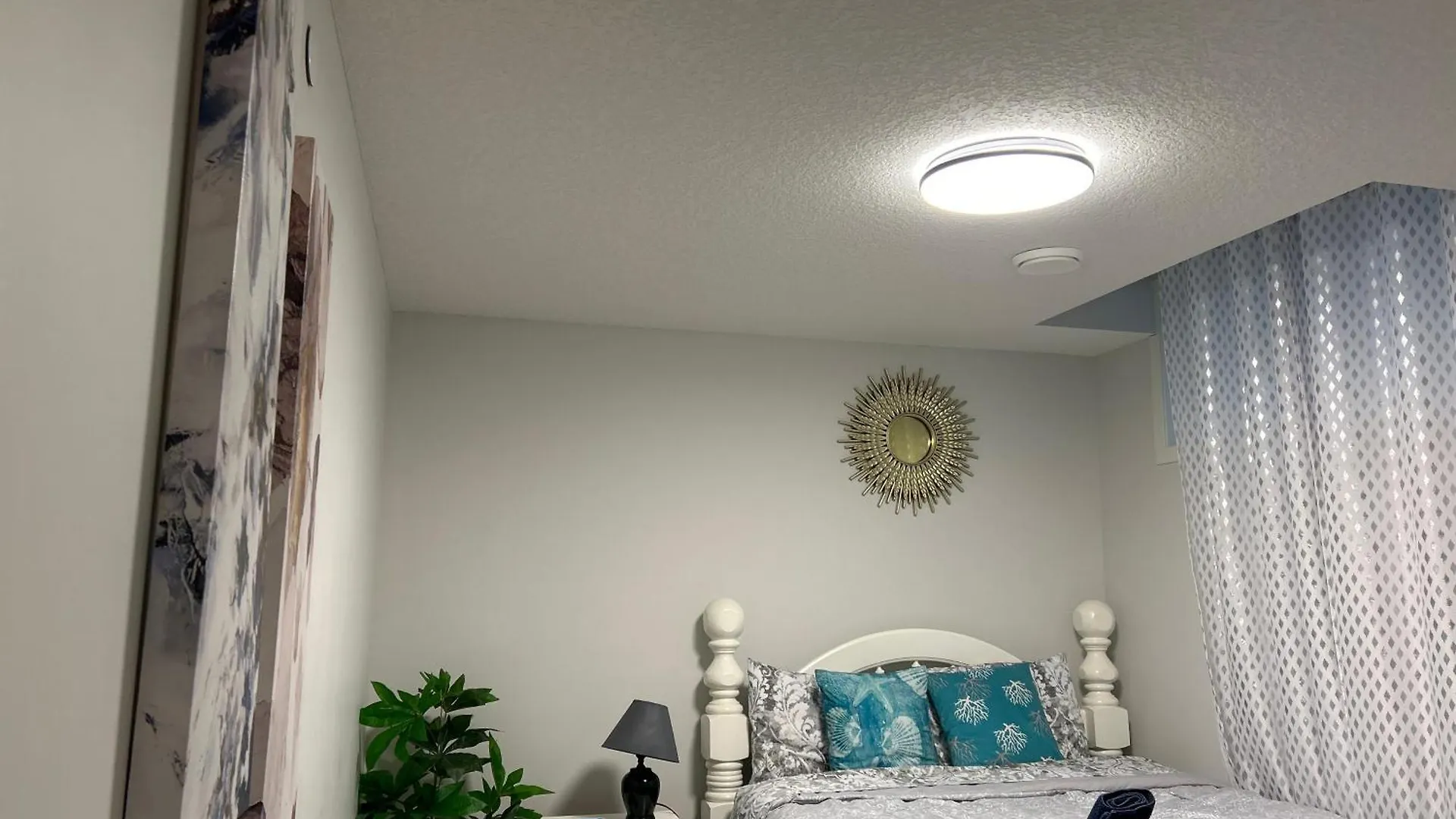 Apartament Tsegay Mezgebo Calgary Kwatera prywatna